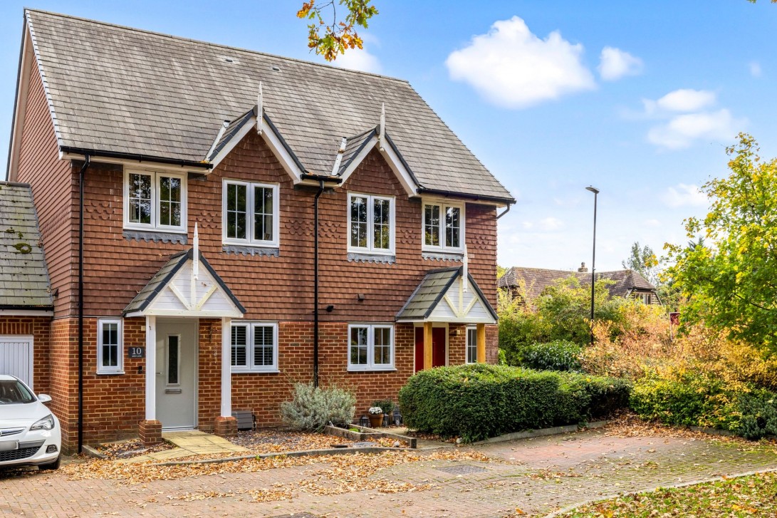 Photo of 12 Ash Lane, Billingshurst