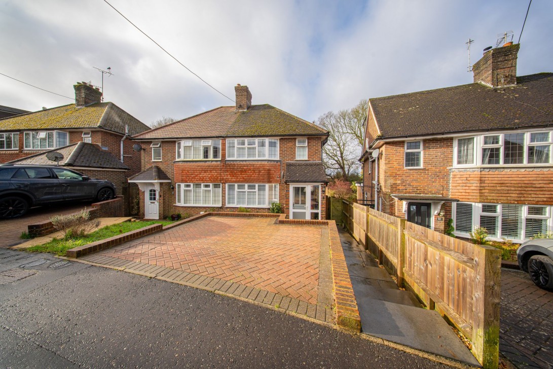 Photo of 48 Edward Road, Haywards Heath