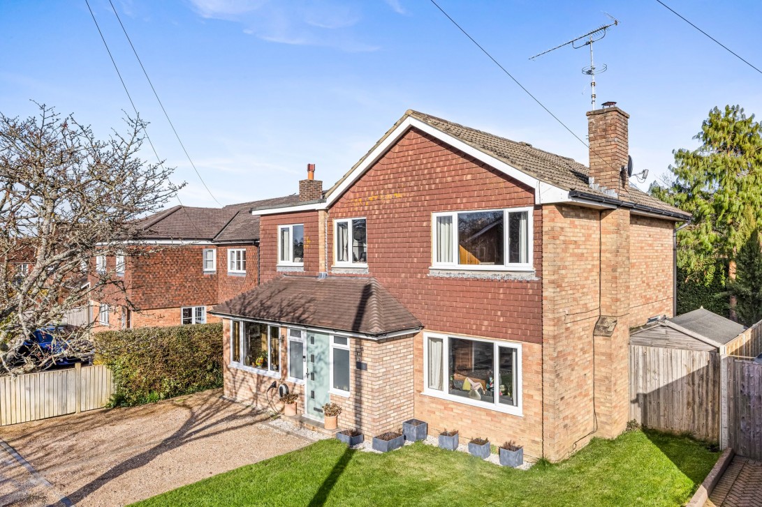 Photo of 10 Foxwells, Haywards Heath