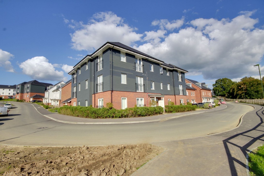 Photo of 109 Virginia Drive, Haywards Heath