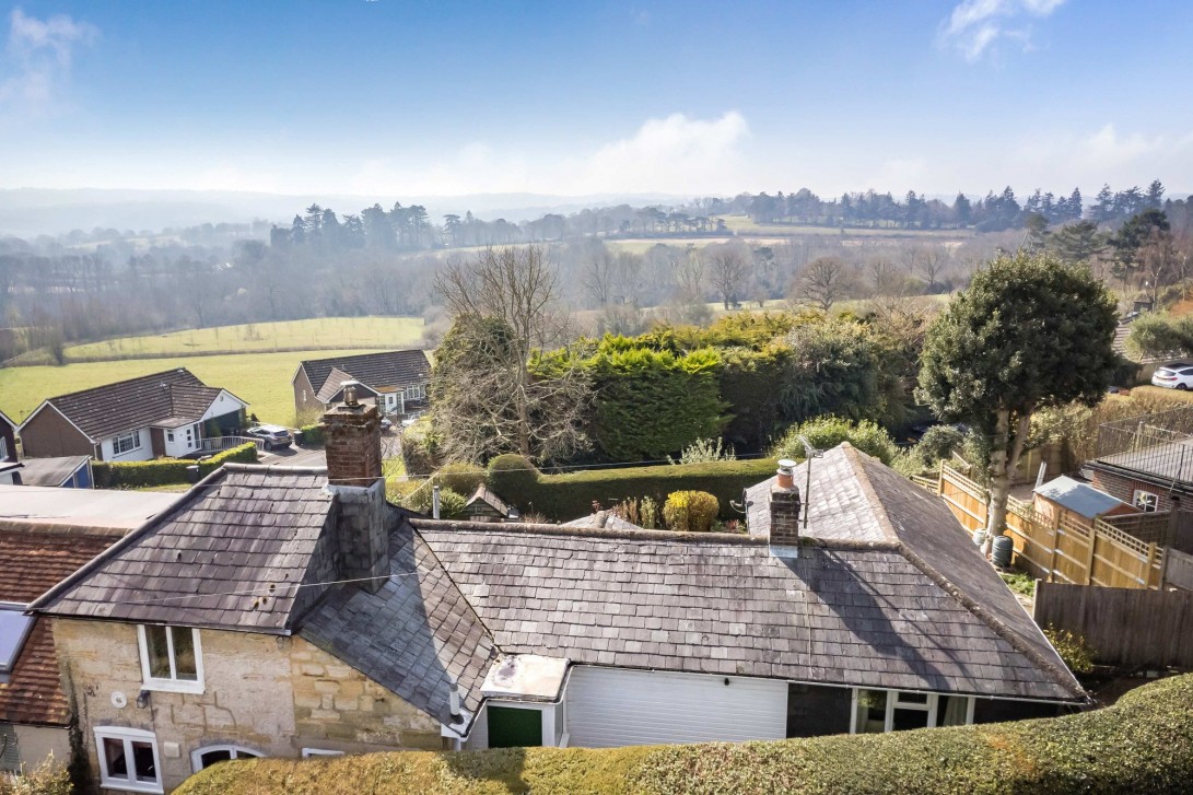 Photo of Twitten End Cottage Vale Road, Mayfield