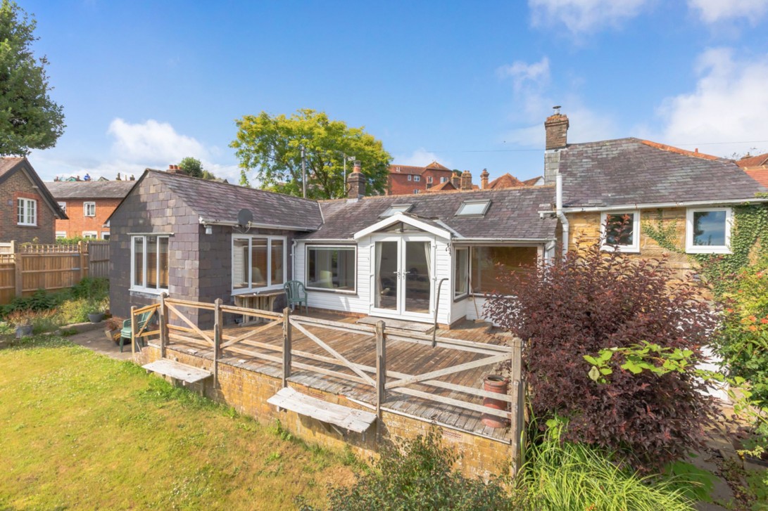 Photo of Twitten End Cottage Vale Road, Mayfield