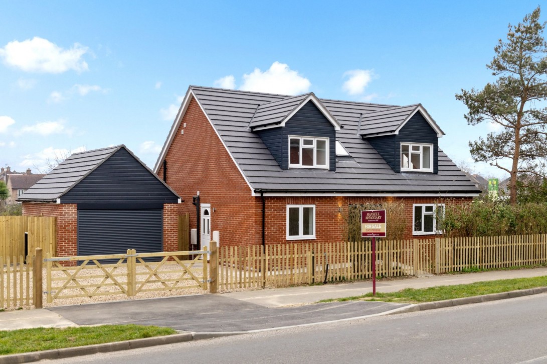 Photo of The Bungalow West Street, Billingshurst