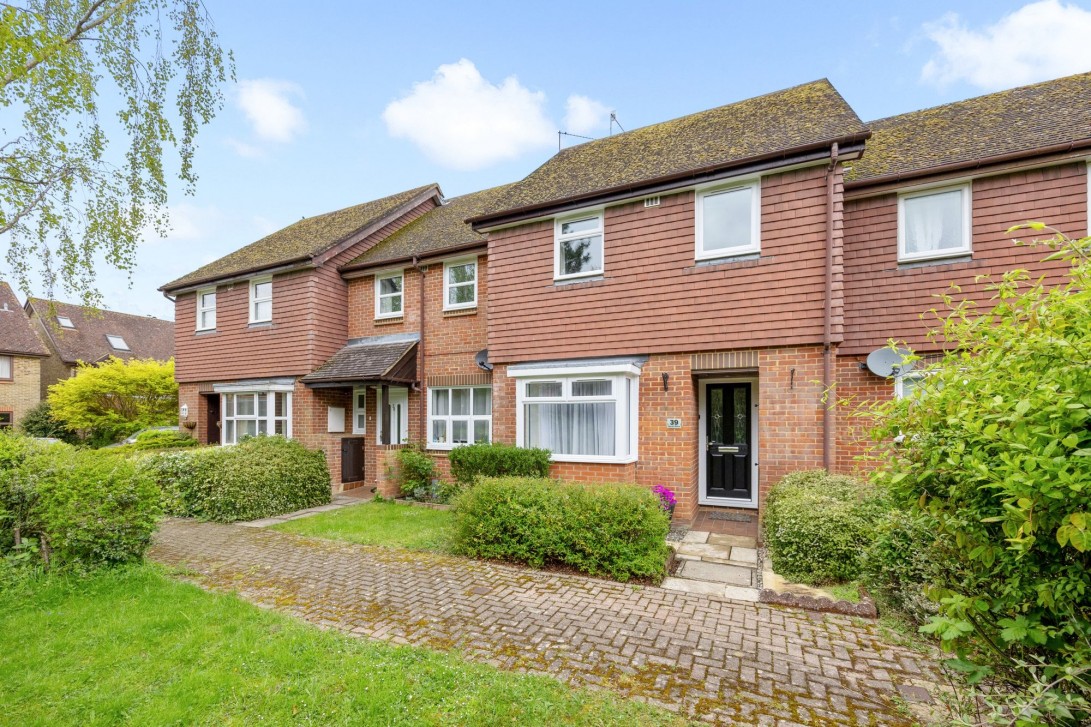 Photo of 39 Gorse Drive, Horley