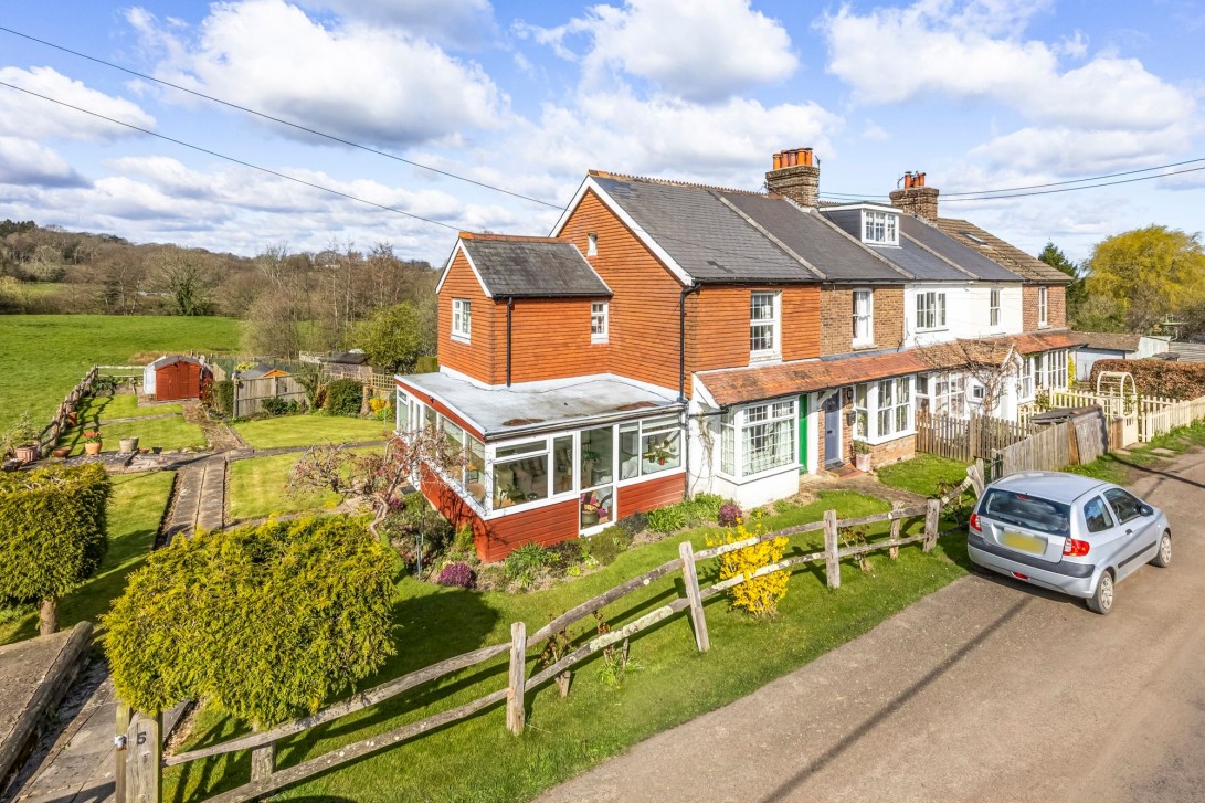 Photo of 5 Victoria Cottages Sheriffs Lane, Crowborough