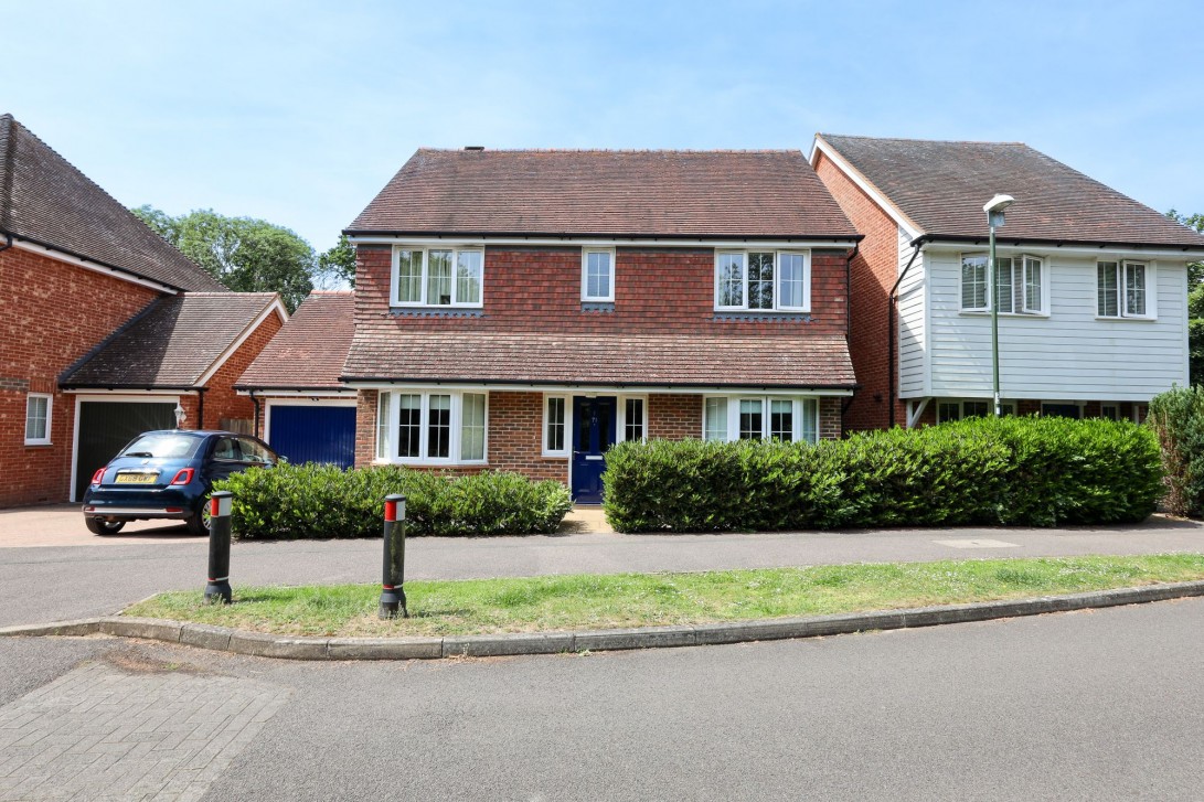 Photo of 71 Sycamore Drive, Burgess Hill