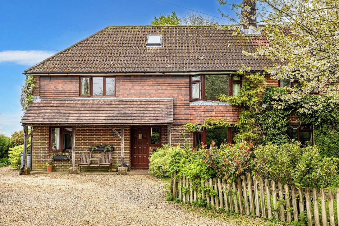 Photo of 1 Orchard Cottages Cansiron Lane, East Grinstead