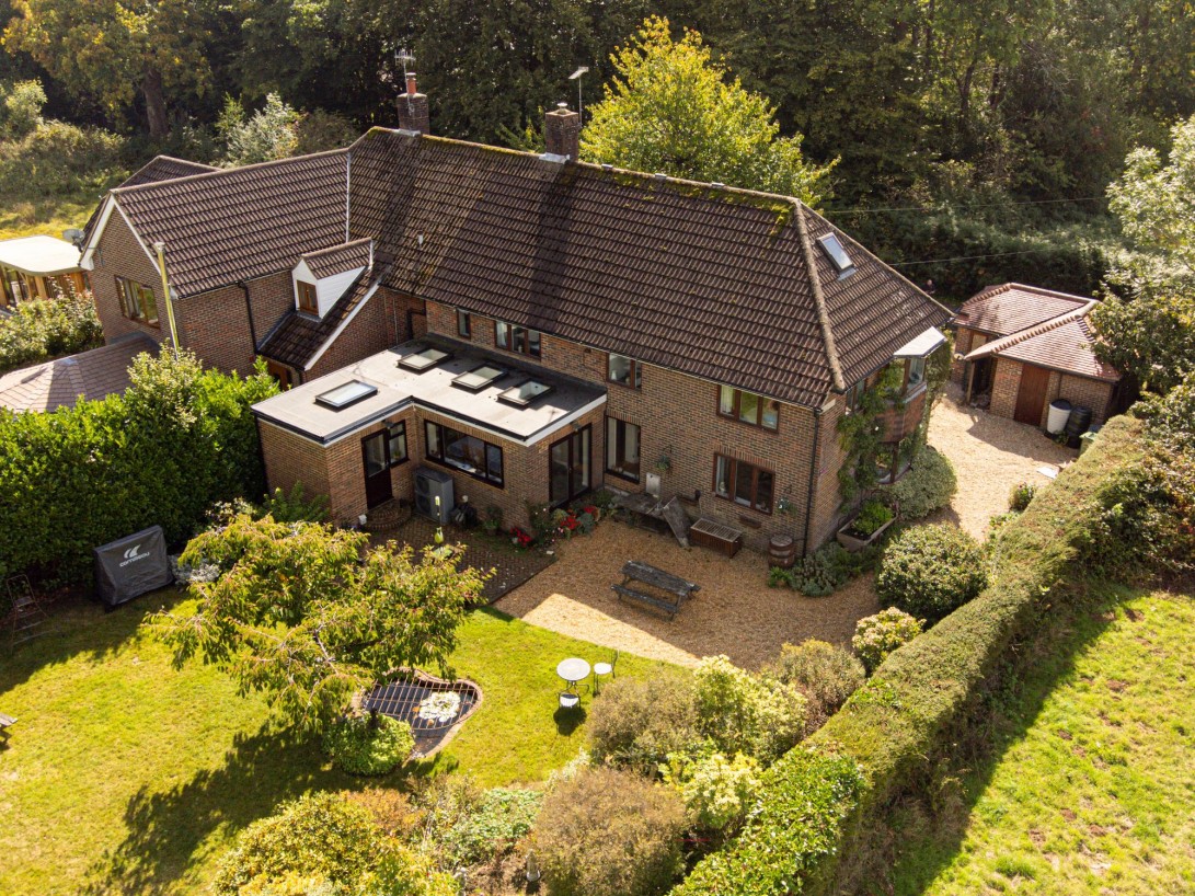 Photo of 1 Orchard Cottages Cansiron Lane, East Grinstead
