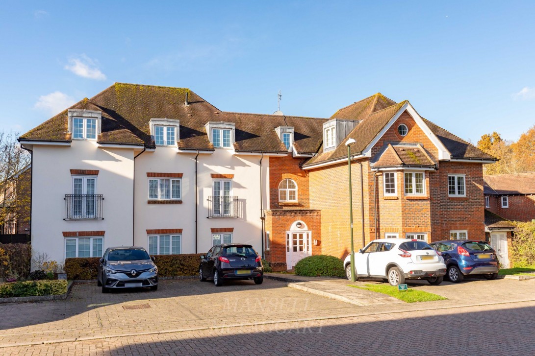 Photo of 19 Maddox Drive, Crawley