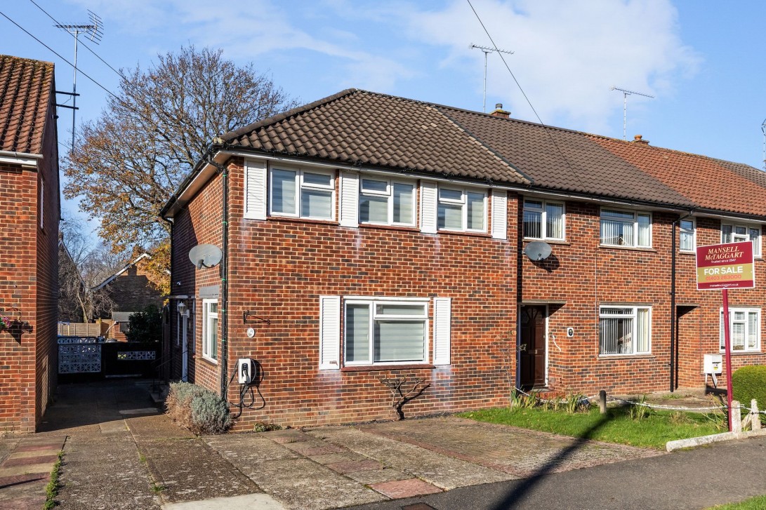 Photo of 41 Hawkesbourne Road, Horsham