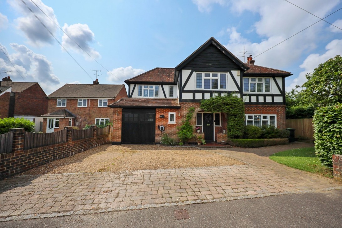 Photo of 13 Firtoft Close, Burgess Hill