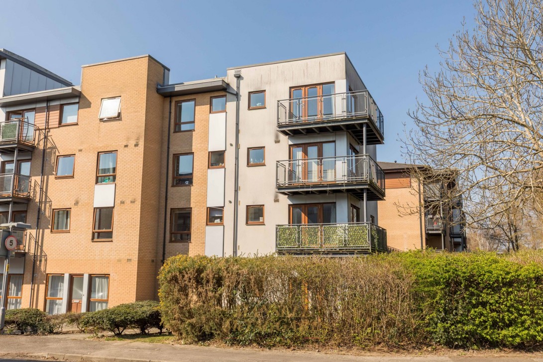 Photo of Flat 68, Crawley