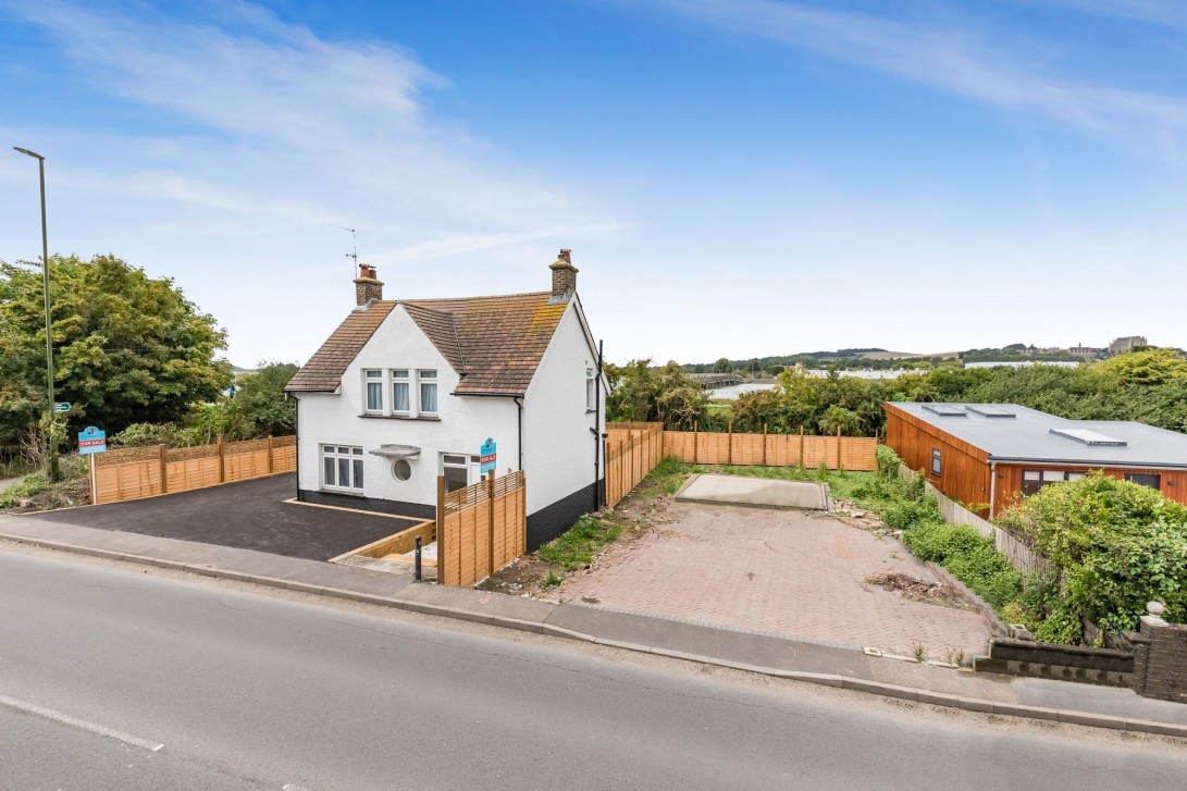 Photo of 1 Steyning Road, Shoreham-By-Sea