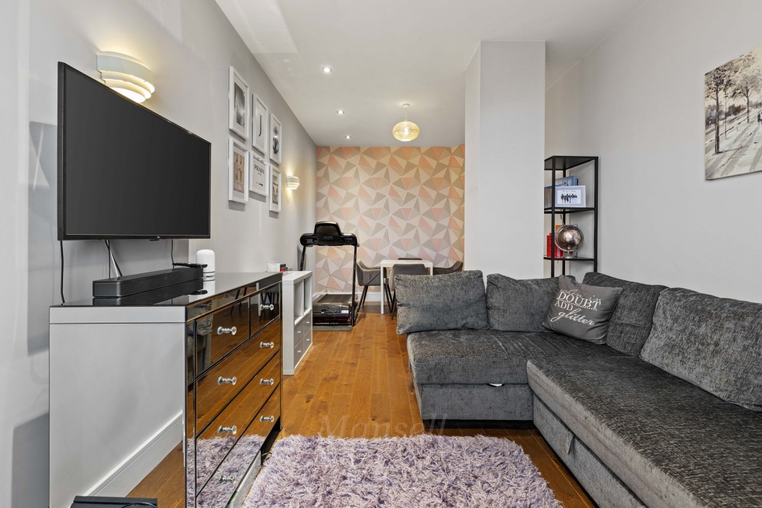 Photo of Flat 24, Crawley