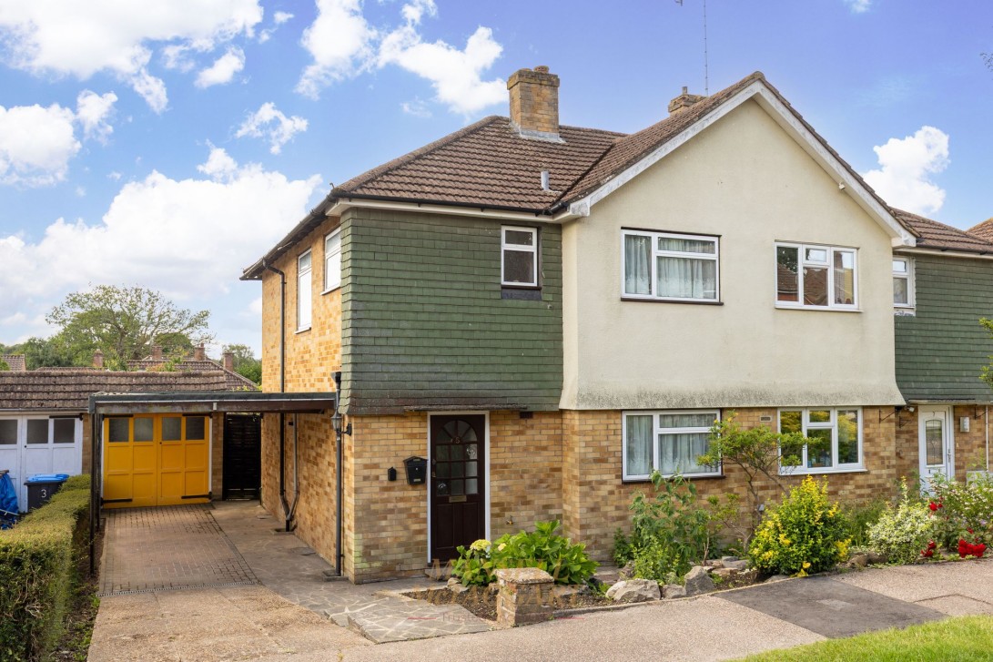 Photo of 5 The Meadow, Crawley