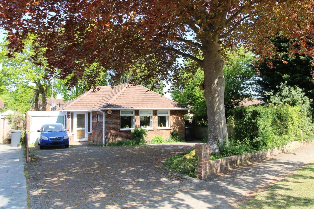 Photo of 12 Malthouse Lane, Burgess Hill