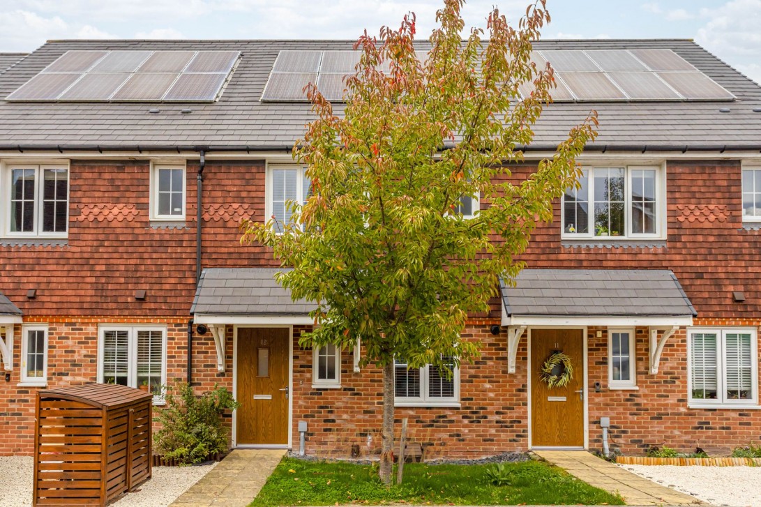 Photo of 12 Blackthorn Avenue, Billingshurst