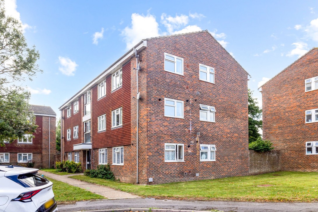 Photo of 25 Toomey Road, Steyning
