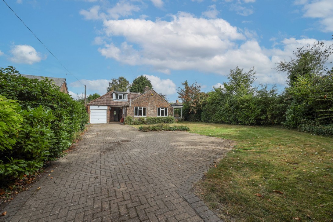Photo of 73 Folders Lane, Burgess Hill