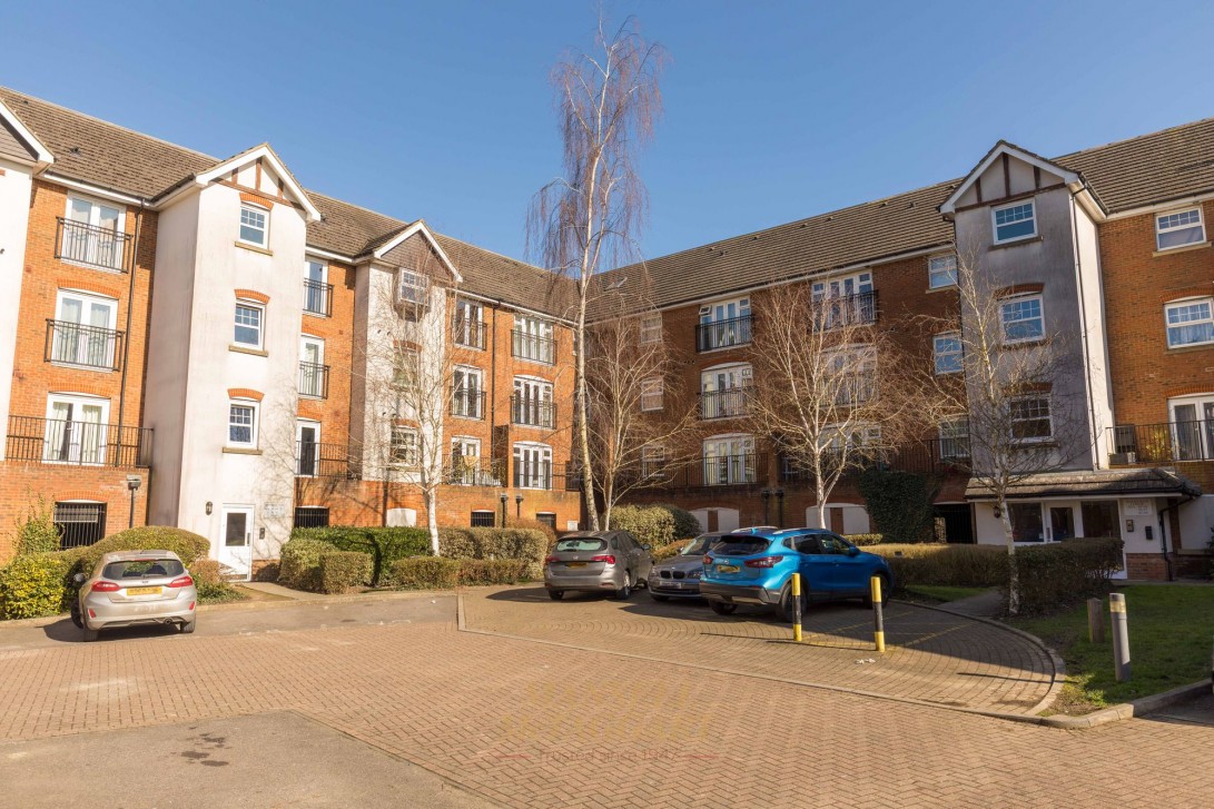 Photo of Flat 40, Crawley