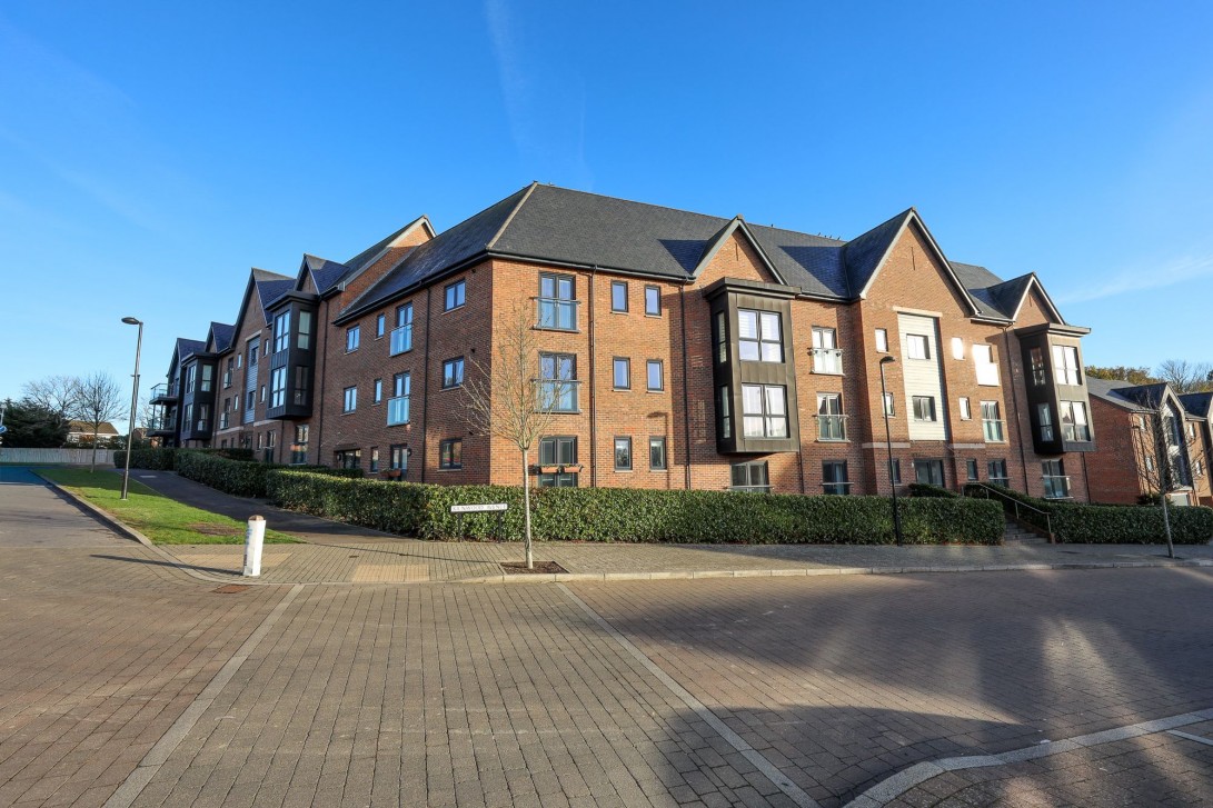 Photo of Flat 8, Burgess Hill