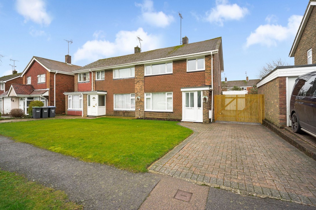 Photo of 47 Meadow Lane, Burgess Hill
