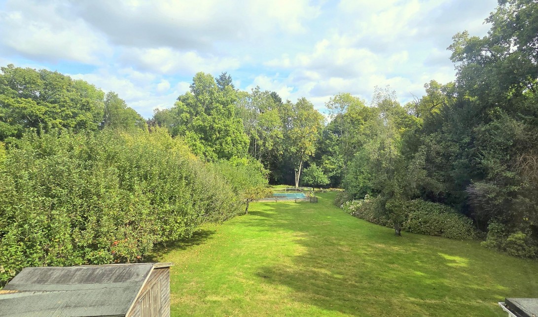 Photo of Whiteoaks High Street, Haywards Heath