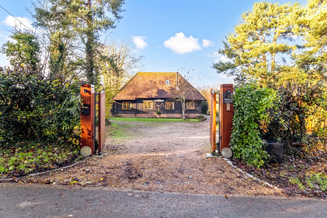 Photo of Barn By The Willow Bury Common, Pulborough