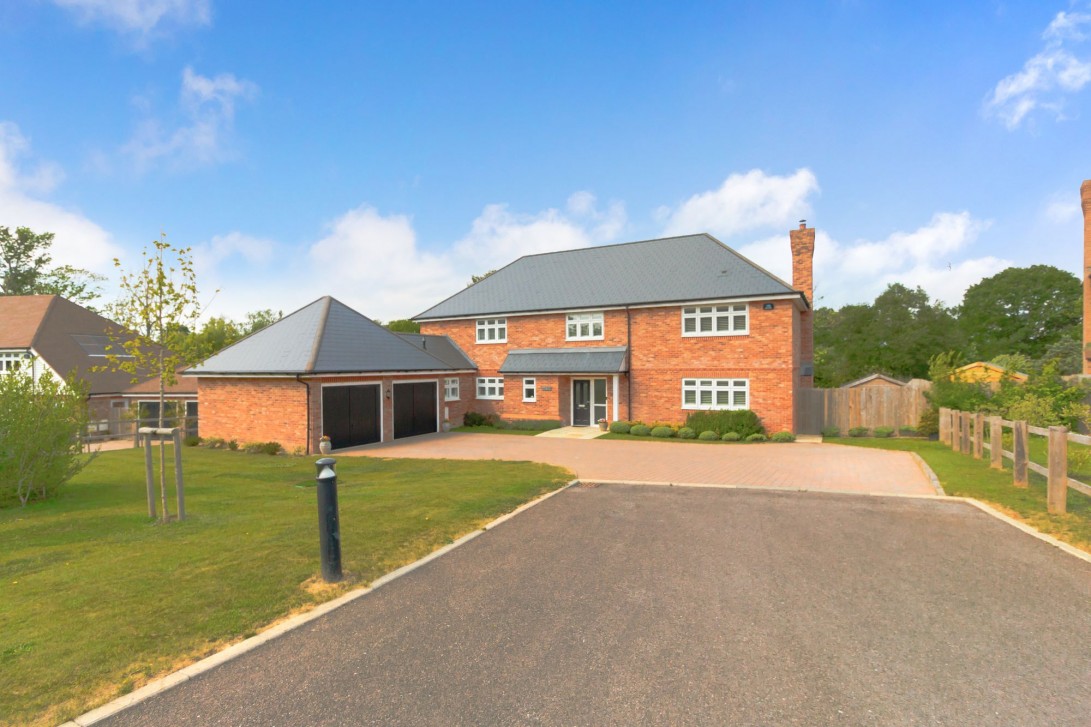 Photo of 2 North Drive Maresfield Park, Uckfield
