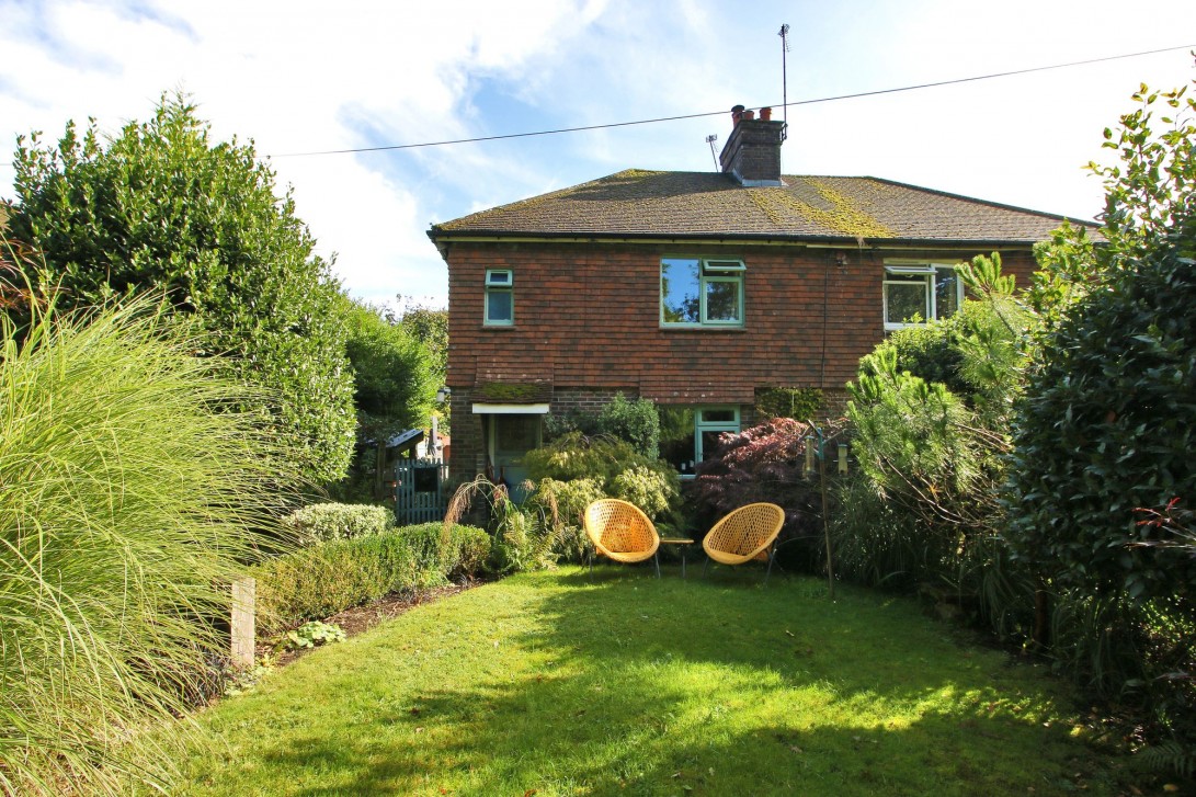 Photo of 5 School Cottages High Street, Uckfield