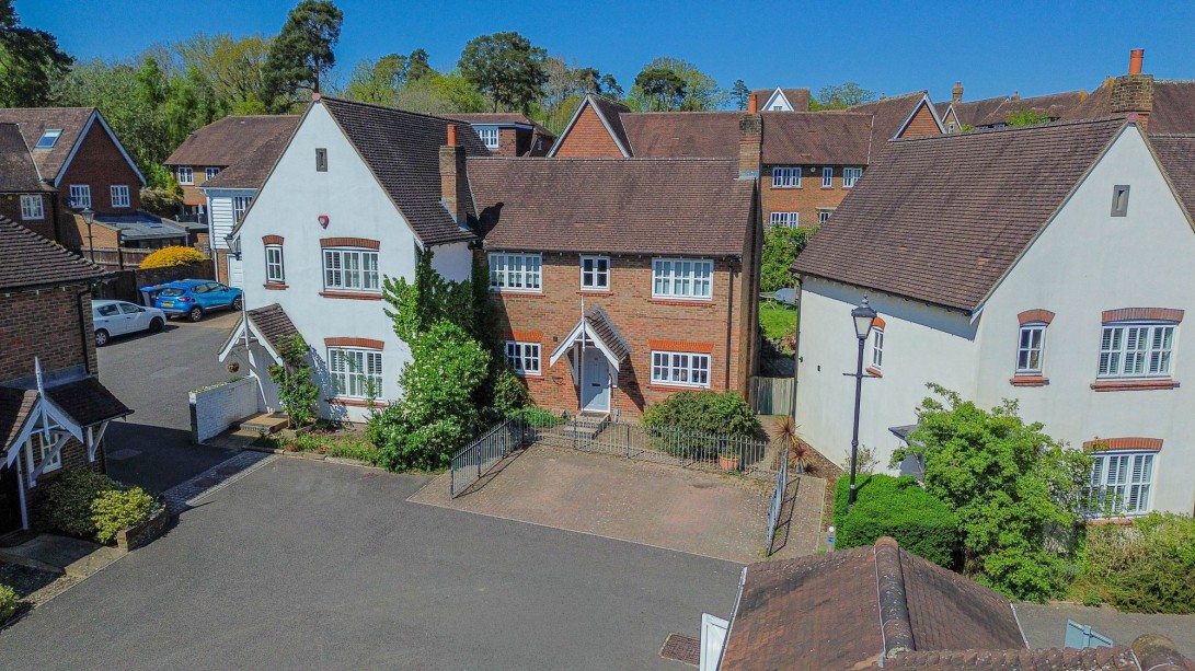 Photo of 10 Fletcher Way, Haywards Heath