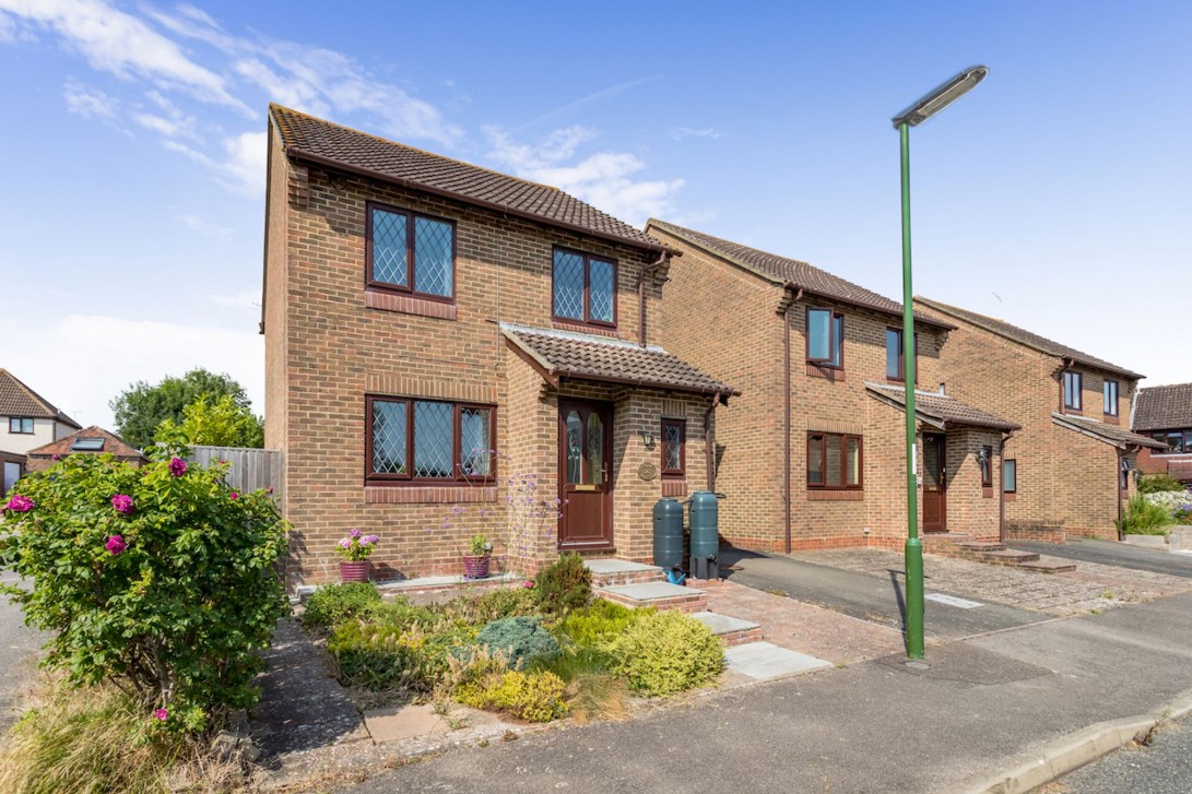 Photo of 121 Acorn Avenue, Horsham