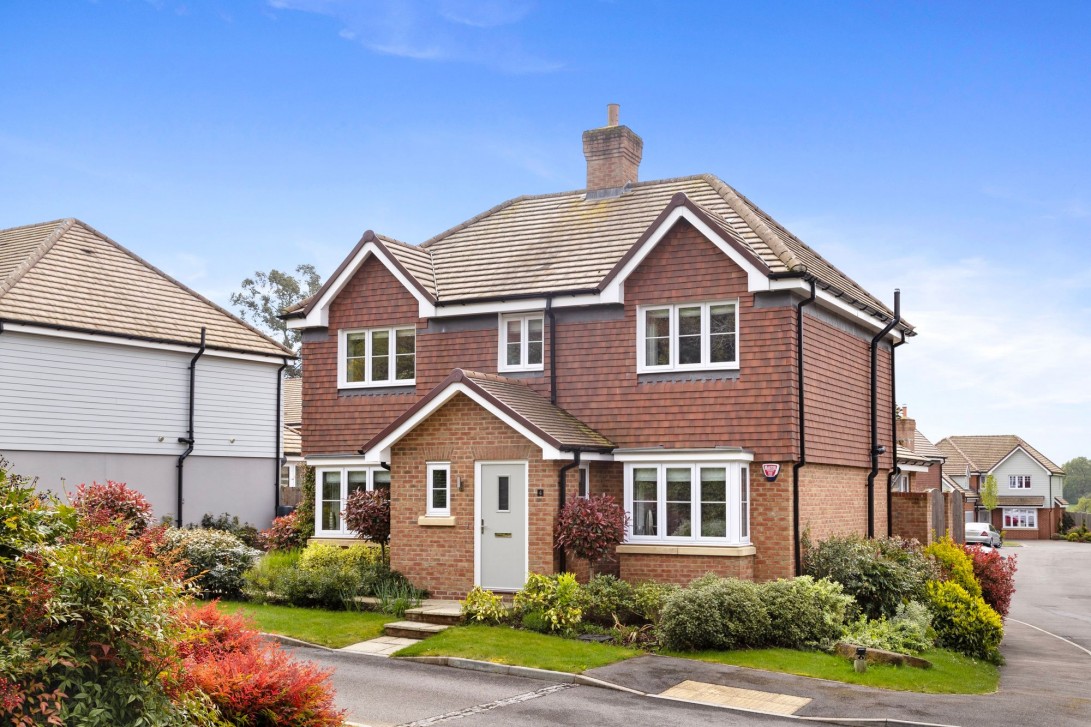 Photo of 4 Great Meadow, Wisborough Green
