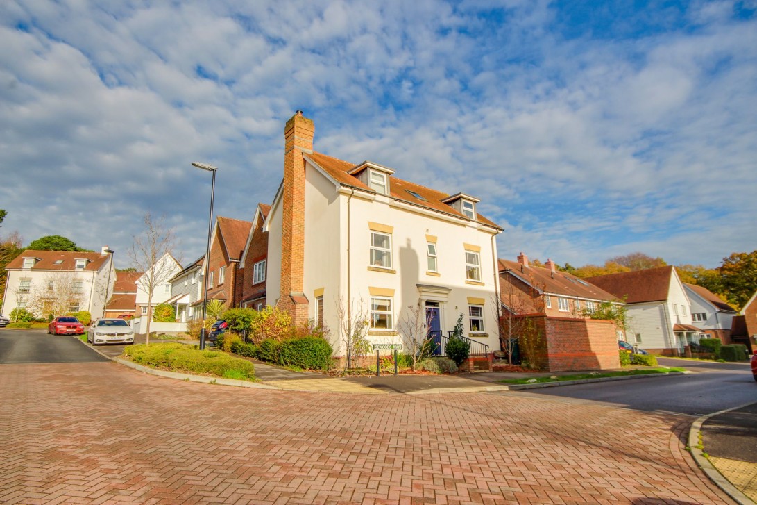 Photo of 1 Isewoods Way, Haywards Heath