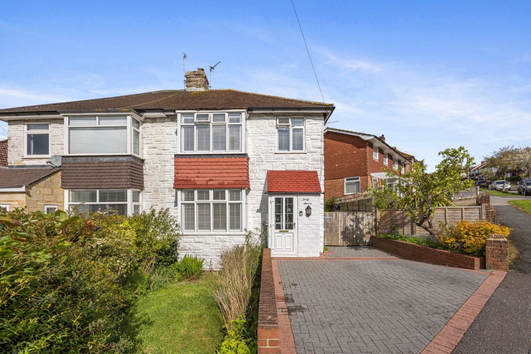 Photo of 47 Mackie Avenue, Brighton