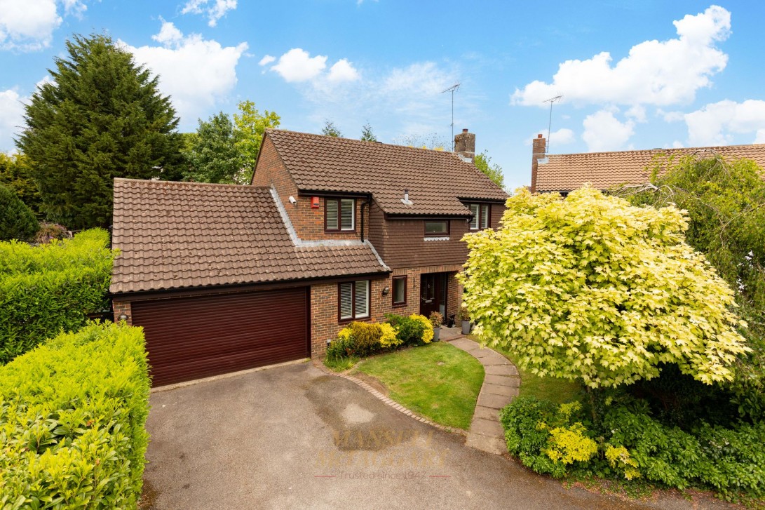 Photo of 23 Mayfield, Crawley