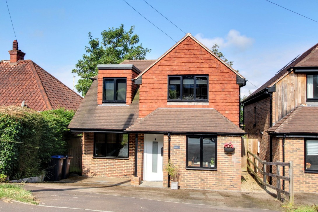 Photo of 56a Wivelsfield Road, Haywards Heath