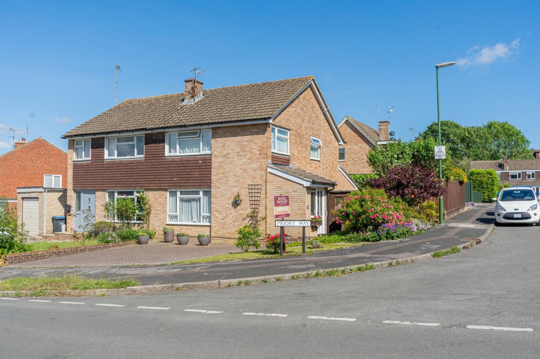 Photo of 35 Priory Way, Haywards Heath