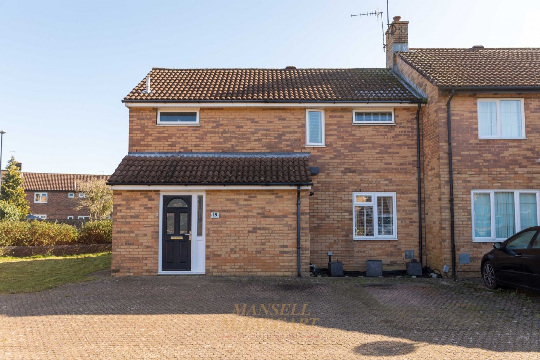 Photo of 19 Allcot Close, Crawley