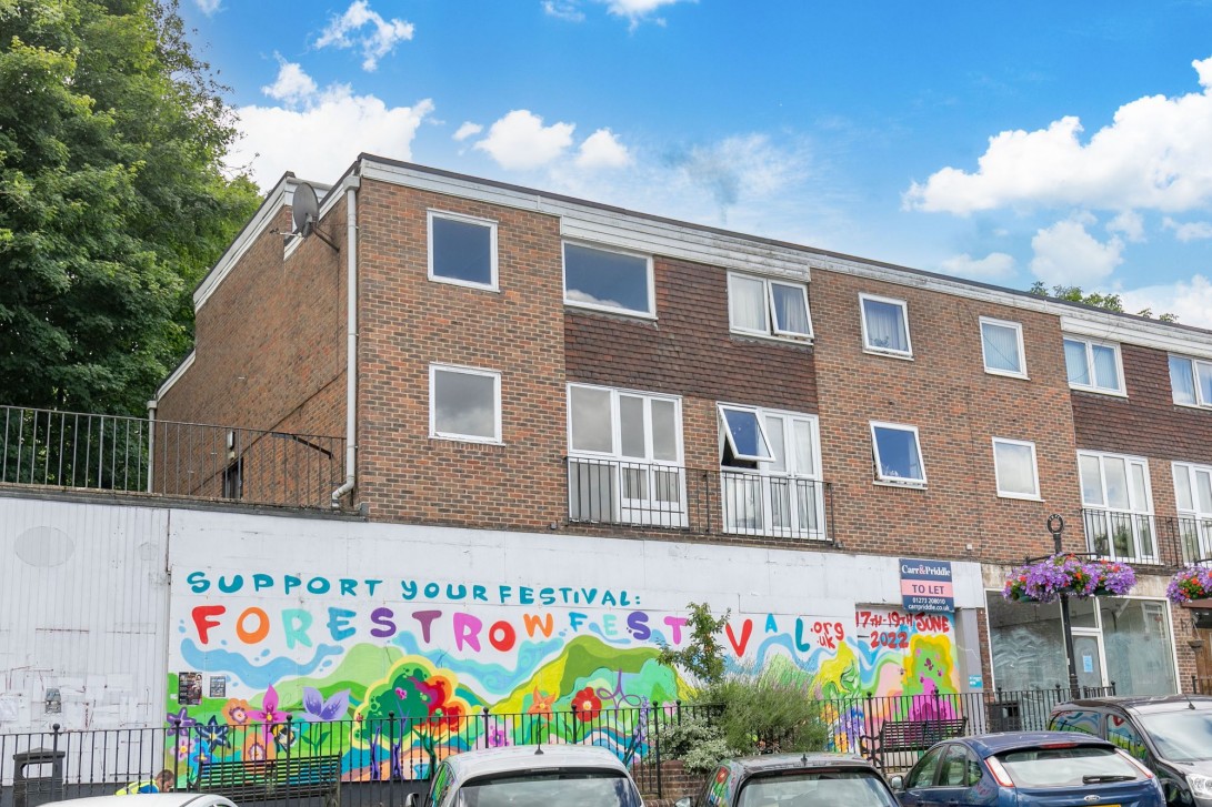 Photo of Flat 3, Newlands Place, Hartfield Road, Forest Row