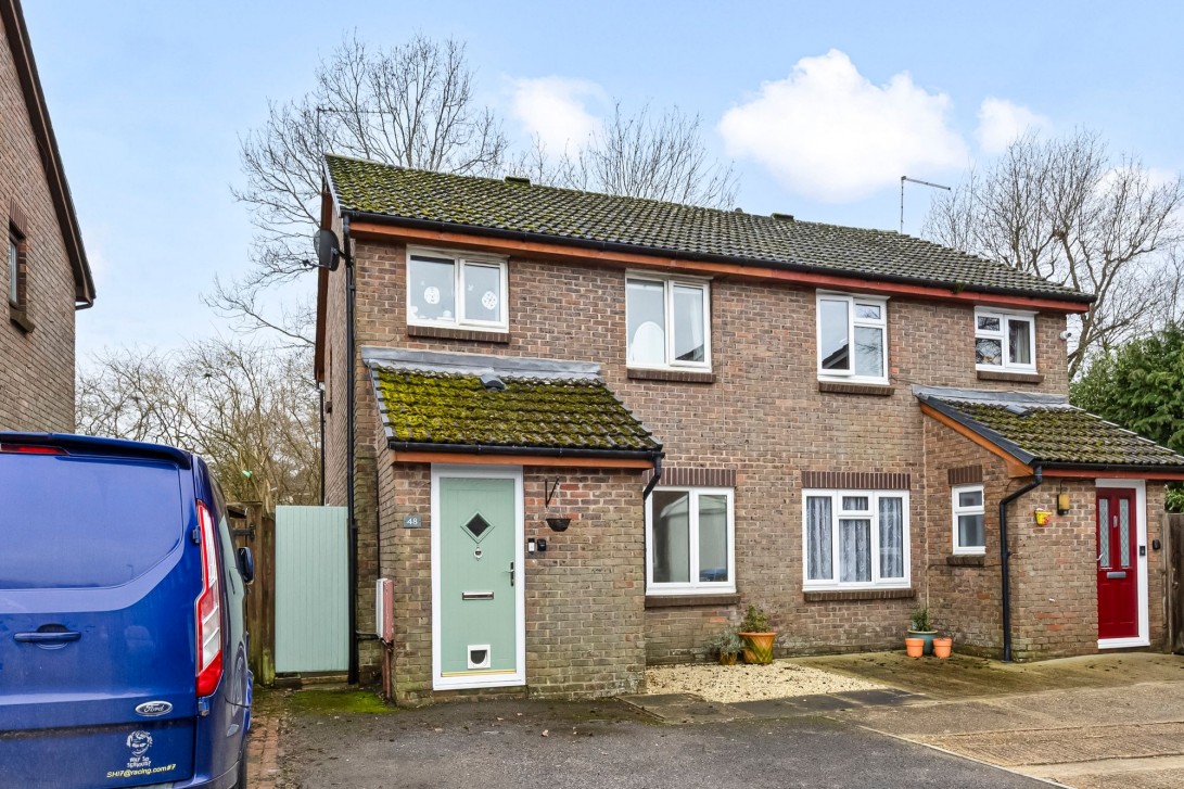 Photo of 48 Sullington Copse, Pulborough