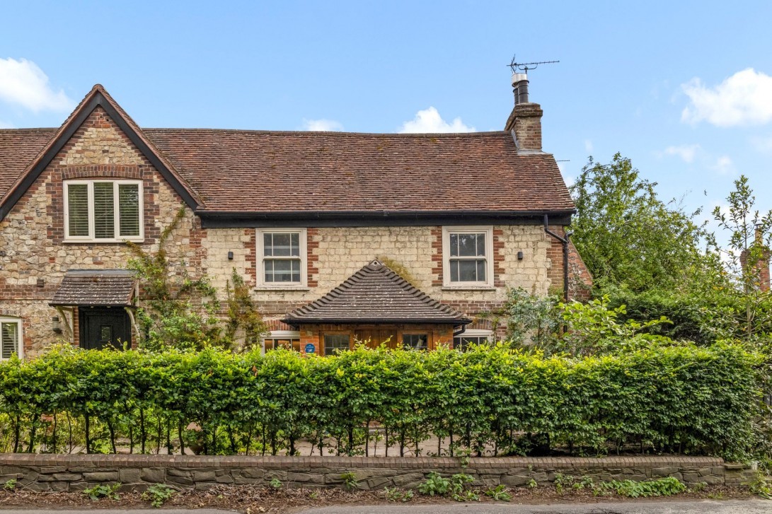 Photo of Sawyards Manleys Hill, Pulborough