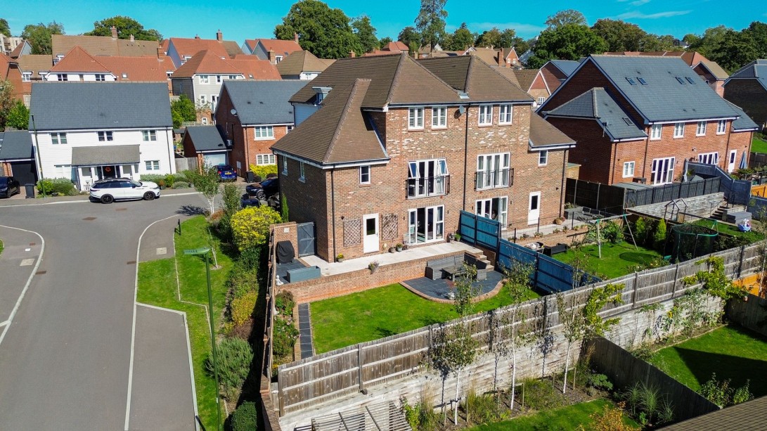 Photo of 10 Buckeridge Way, Haywards Heath