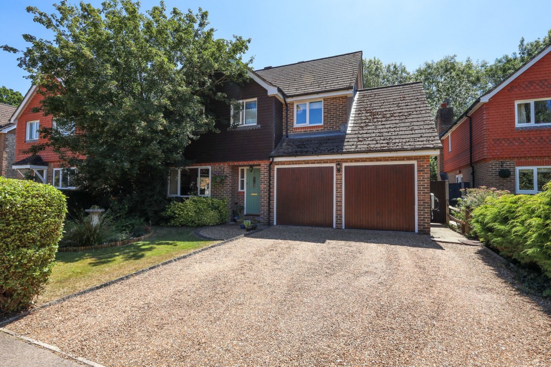 Photo of 7 Harvey Close, Hassocks