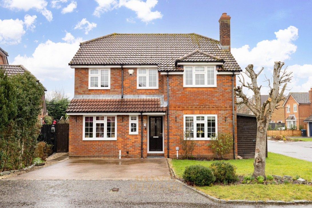 Photo of 3 Quebec Close, Horley