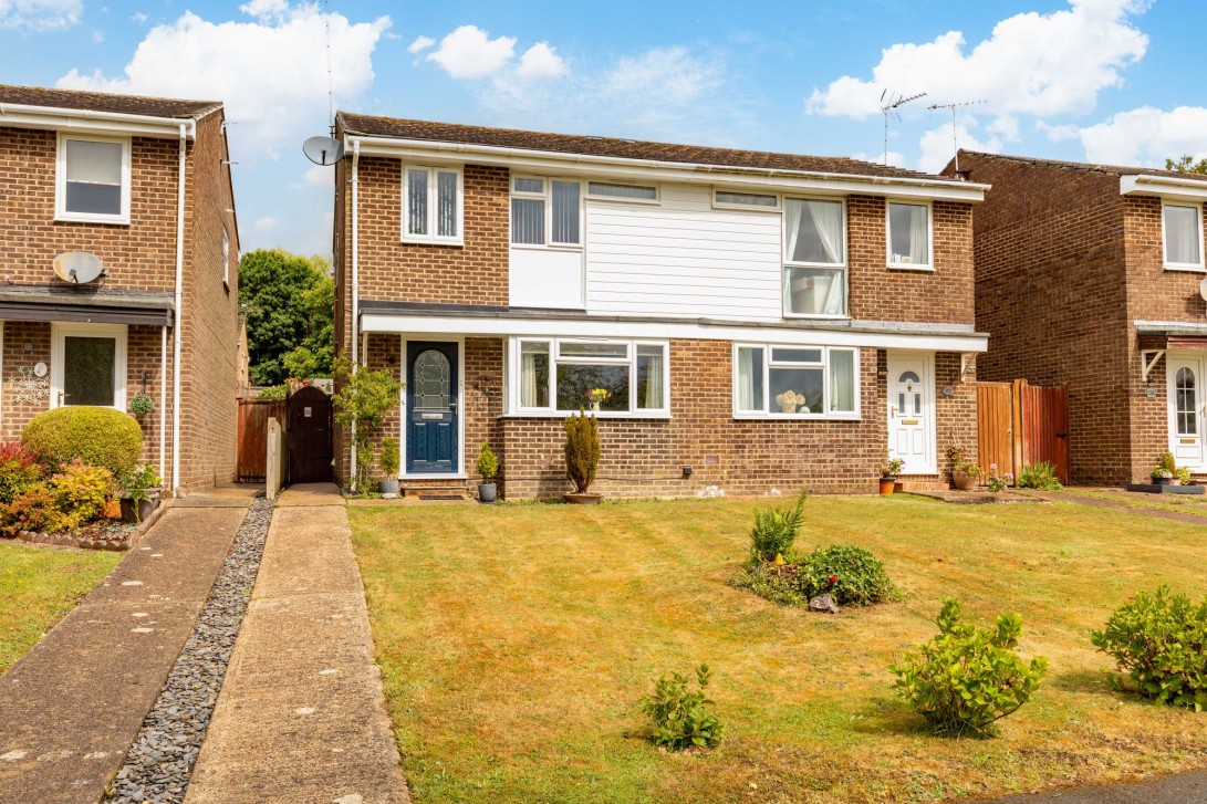 Photo of 24 Ash Close, Crawley