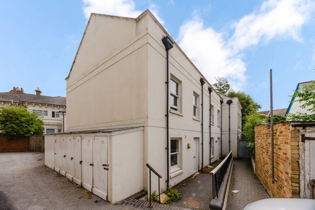 Photo of 66 Compton Avenue, Brighton