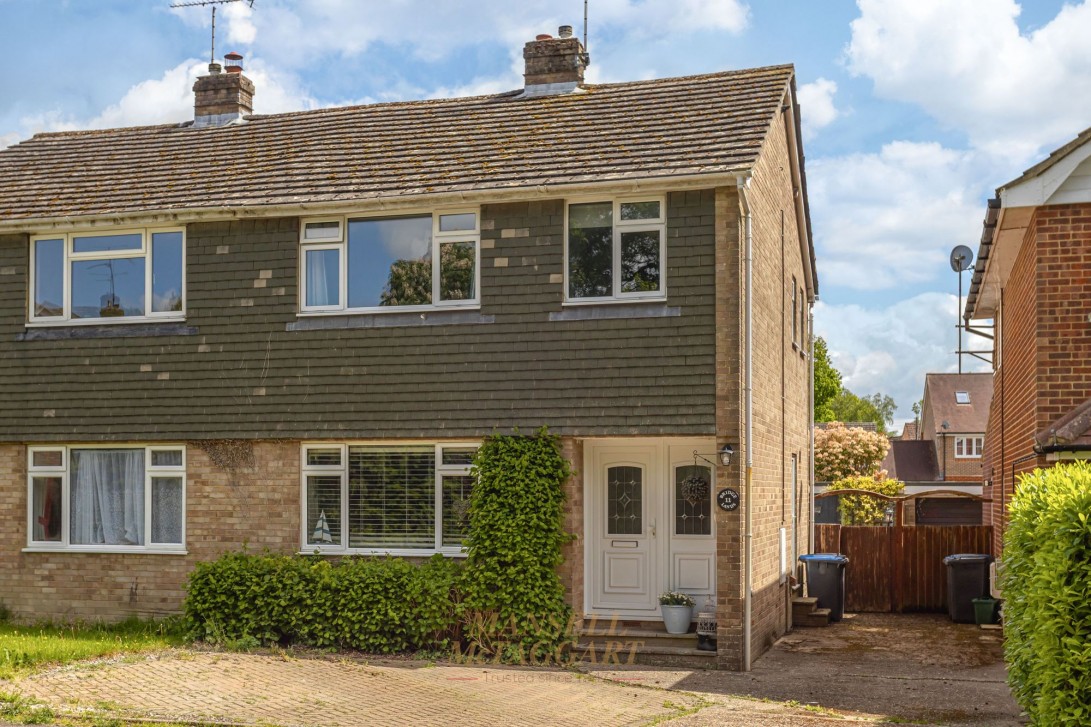 Photo of 11 Bridgelands, Crawley