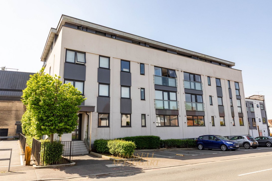 Photo of 4 Elizabeth House, East Grinstead