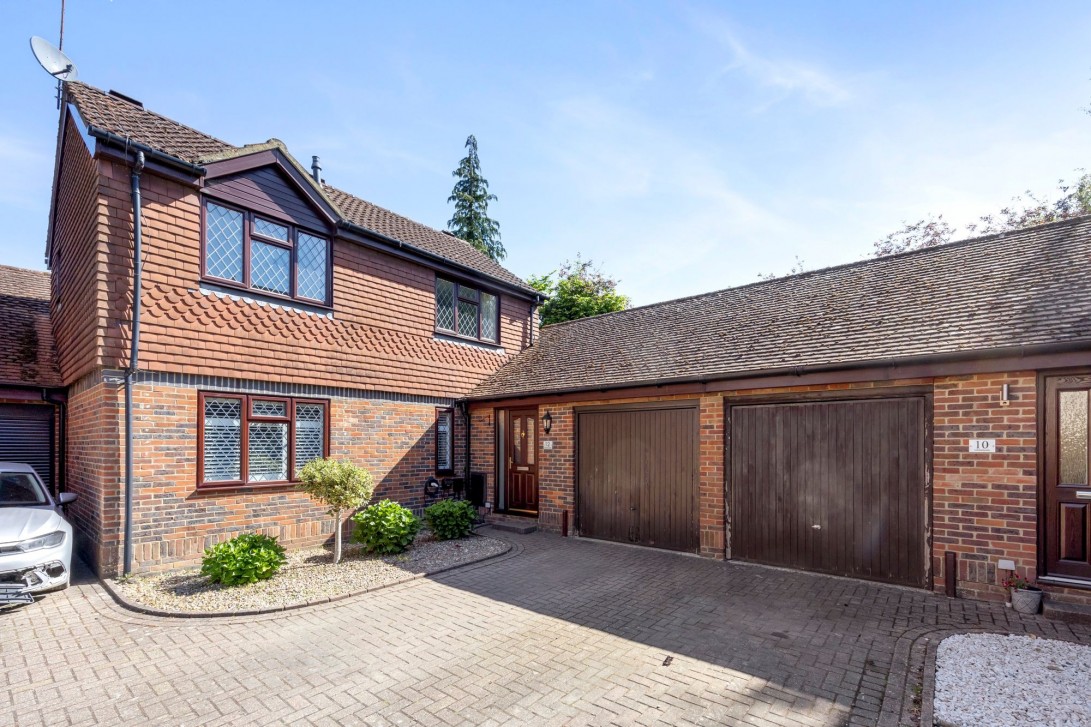 Photo of 12 Glebelands, Crawley